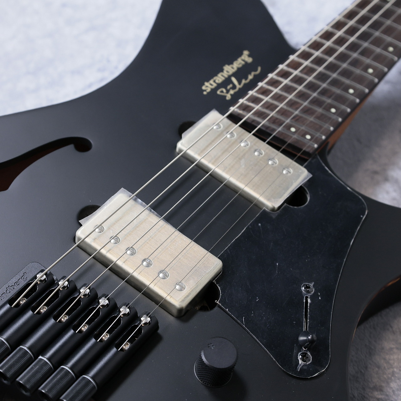 strandberg Salen Jazz 「Black」「現物写真」「Ola Strandberg氏 直筆