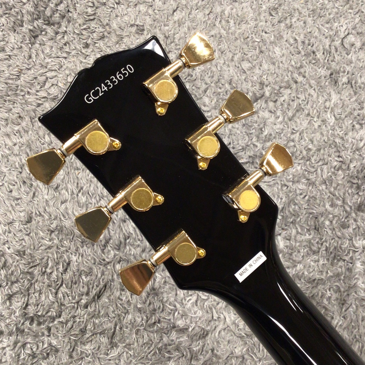 GrassRoots G-LPC-Mini BK(Black)【アンプ搭載ミニギター】【LP GrassRoots G-LPC-Mini BK(Black)【アンプ搭載ミニギター】【LP