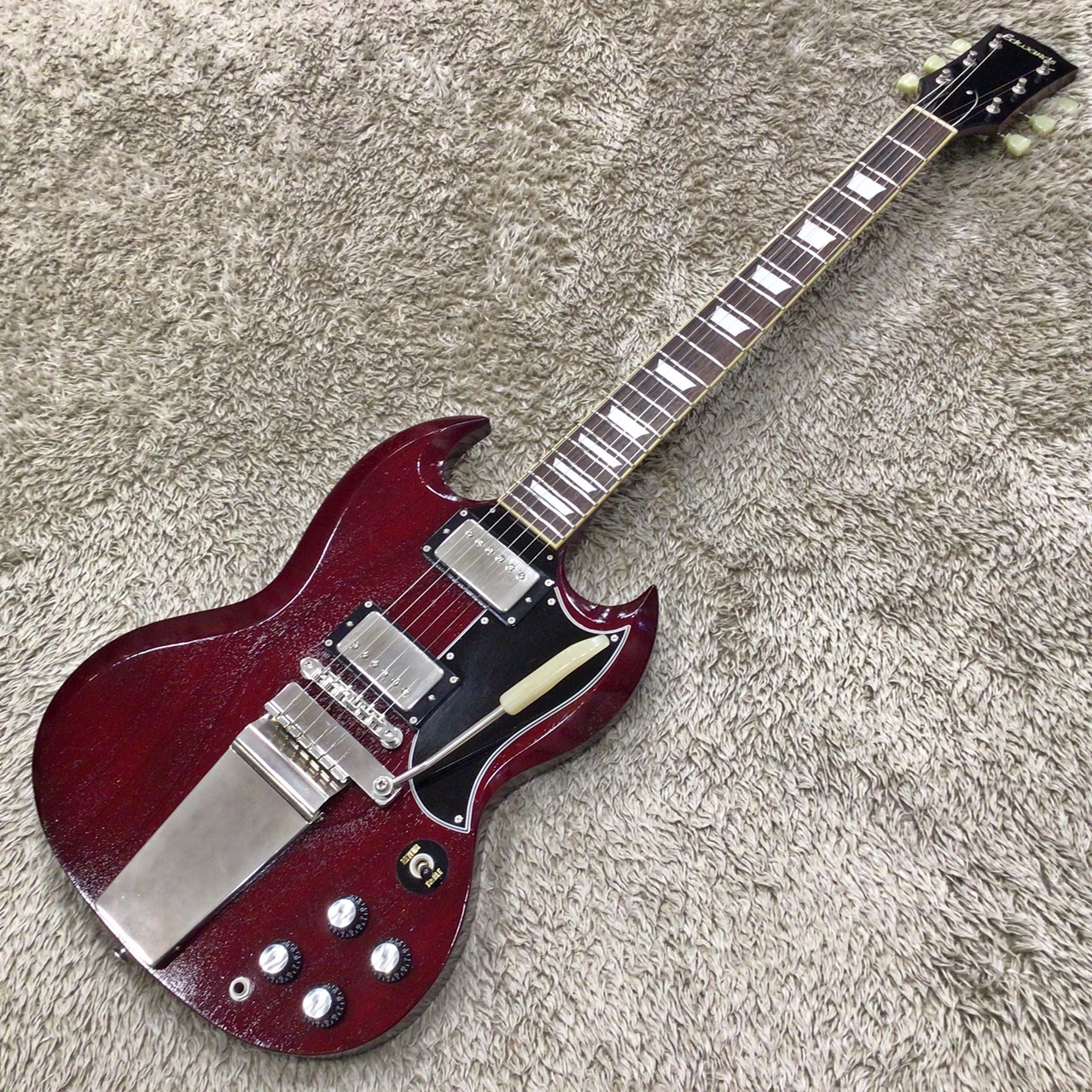 Edwards exploreタイプ GOTOHペグ セイモア・ダンカン搭載 Edwards exploreタイプ GOTOHペグ セイモア・ダンカン搭載