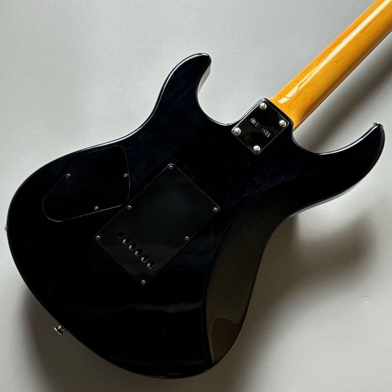 YAMAHA PACIFICA611VFM TBL トランスルーセントブラック