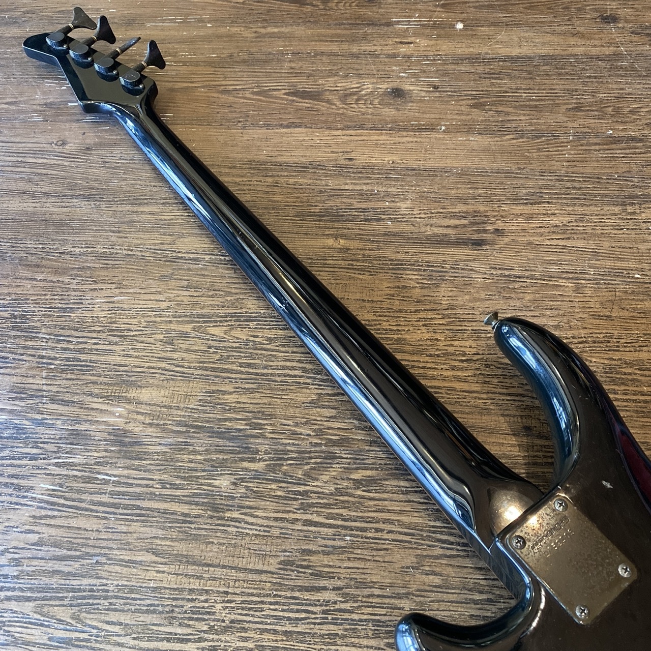 FERNANDES REVOLVER FRB系 エレキベース4弦ブラック弦欠品 エレキ
