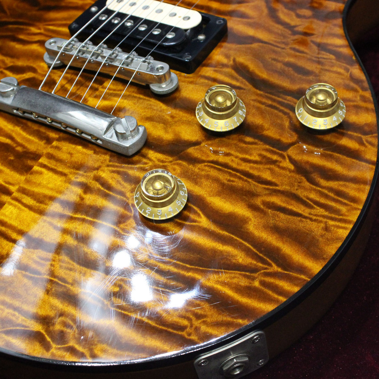 B'z Tak Matsumoto DC Quilt 2nd風レプリカ Gibson ［中古］Gibson Custom Shop / Tak Matsumoto DC Quilt