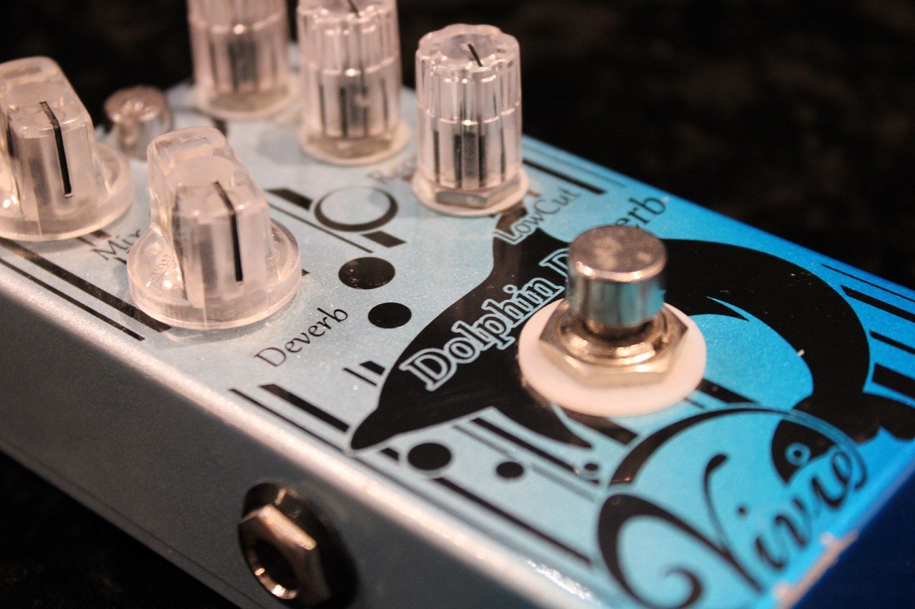Vivie Dolphin Deverb V2.1 【ディレイ/リバーブ】【生産終了品】【箱 