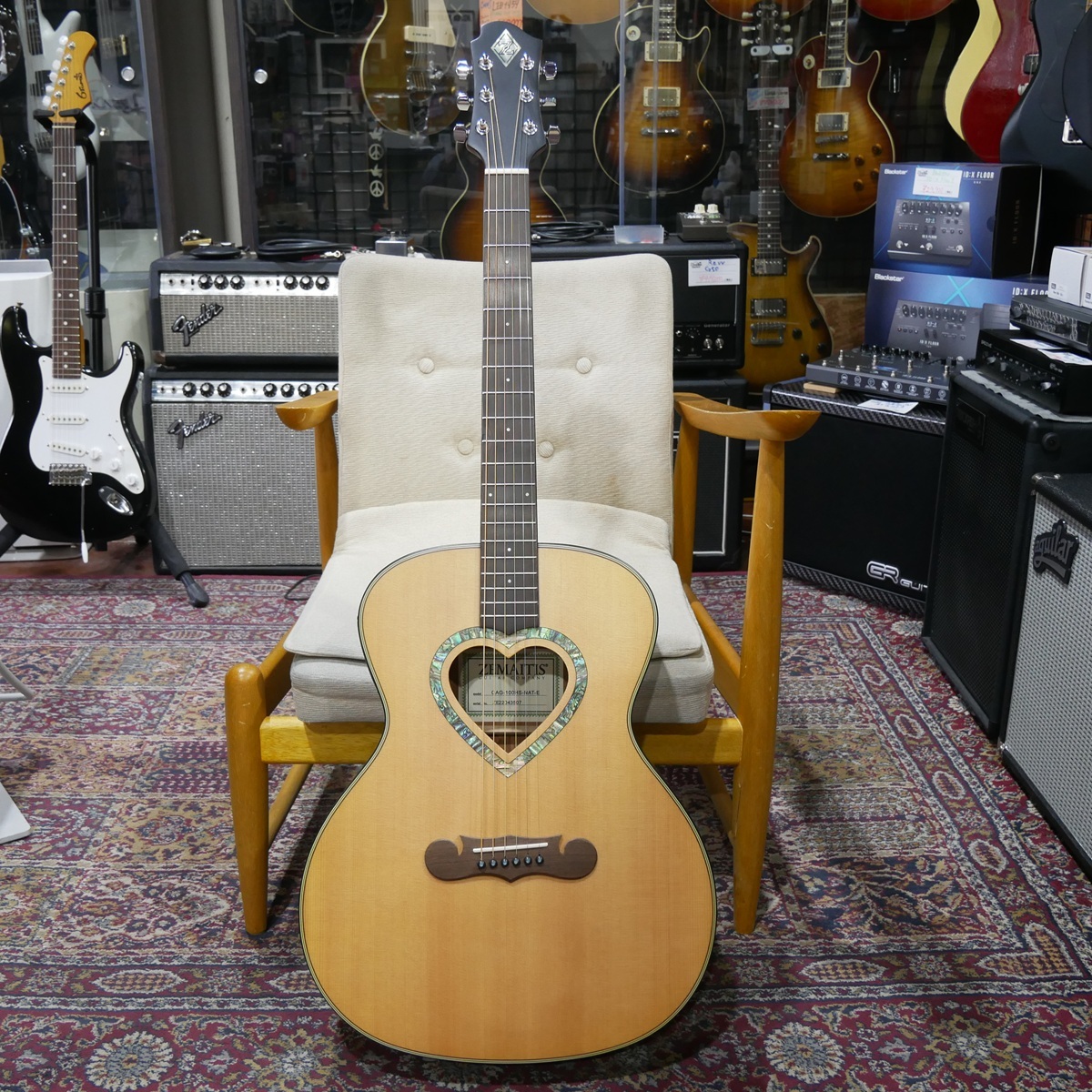ZEMAITIS CAG-100HS-E ギター　ギグバッグ付　新品未開封！！ Zemaitis CAG-100HS-E / Natural 【アウトレット特価】（新品特価/送料