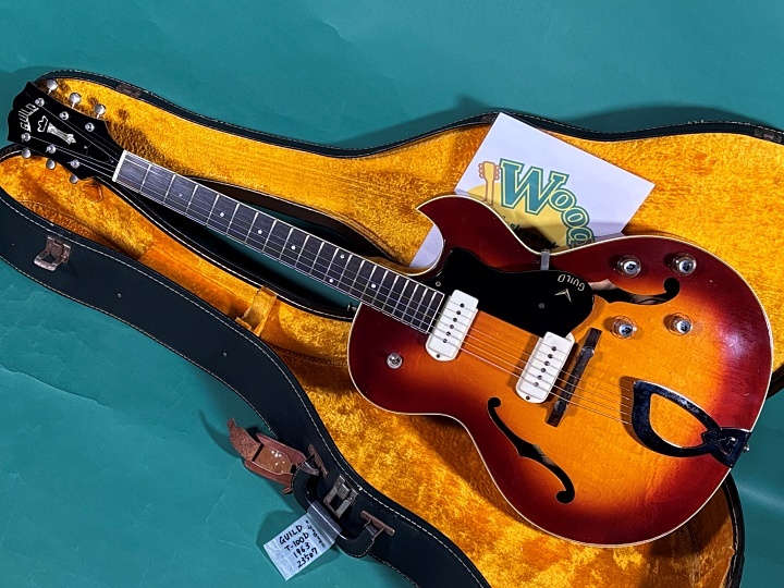 1965年製Guild T-100Dについていたスイッチノブヴィンテージ Oliver Wood Stuffed Undies Into His 1965 ‪@GuildGuitarsUSA