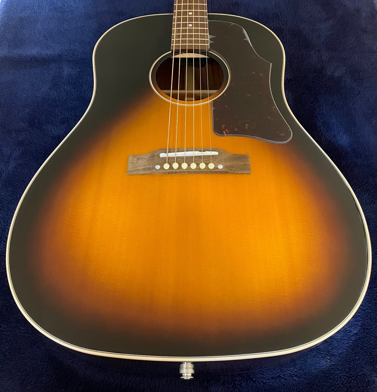 Epiphone J-45 Inspired by Gibson Aged Vintage Sunburst Gloss