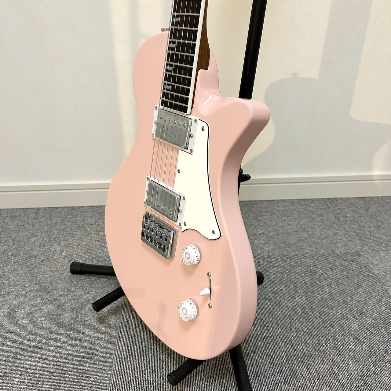 RYOGA HORNET Shell Pink エレキギター ハムバッカー ベイクド