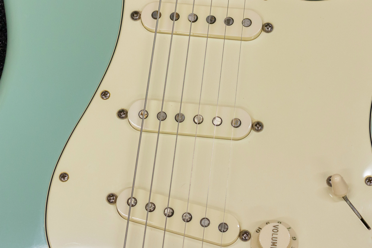 Fender Custom Shop Custom Classic Stratocaster 2008 Daphne Blue