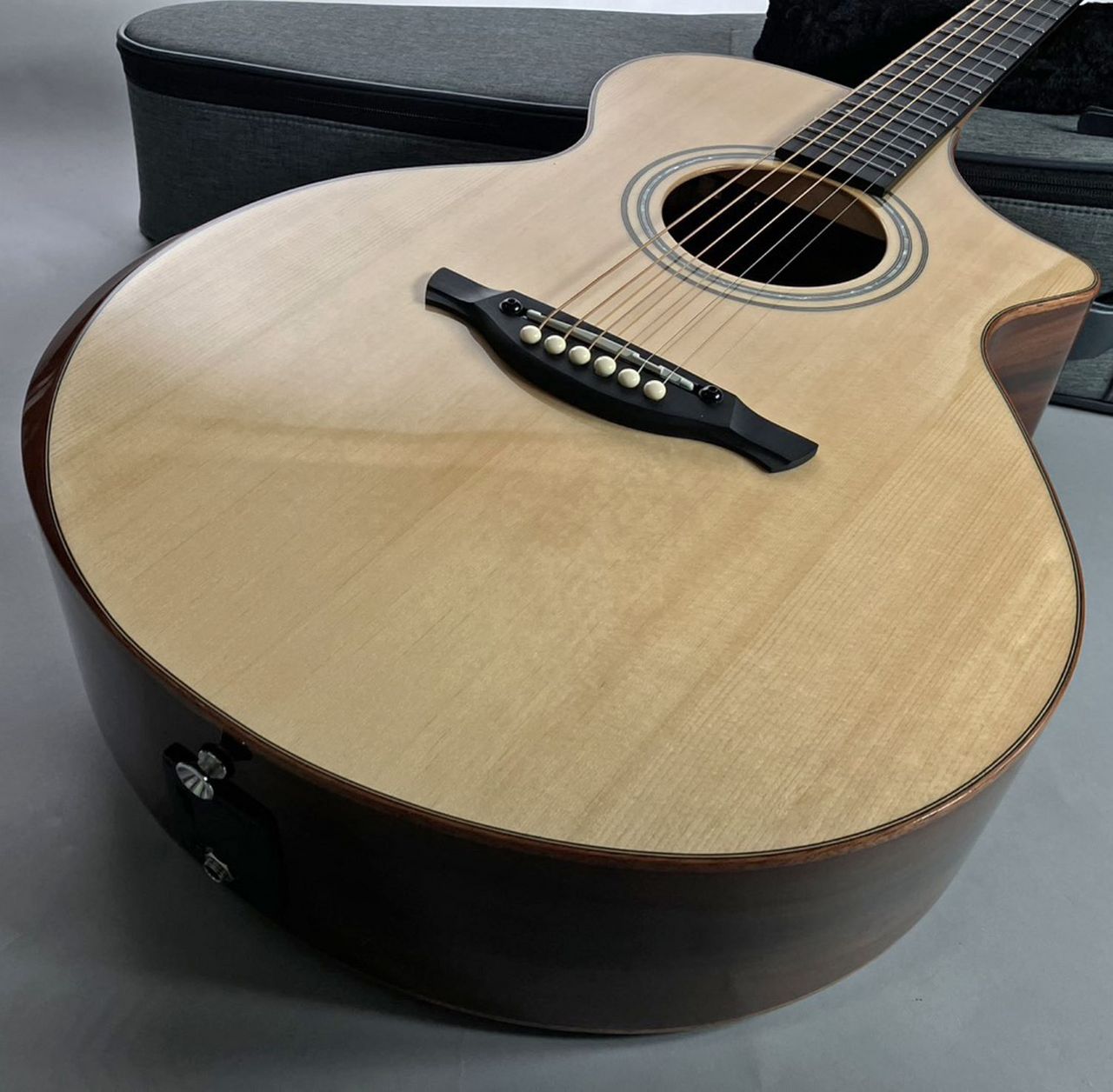 James J-700CII NAT エレアコ 生音エフェクト エルボーカット