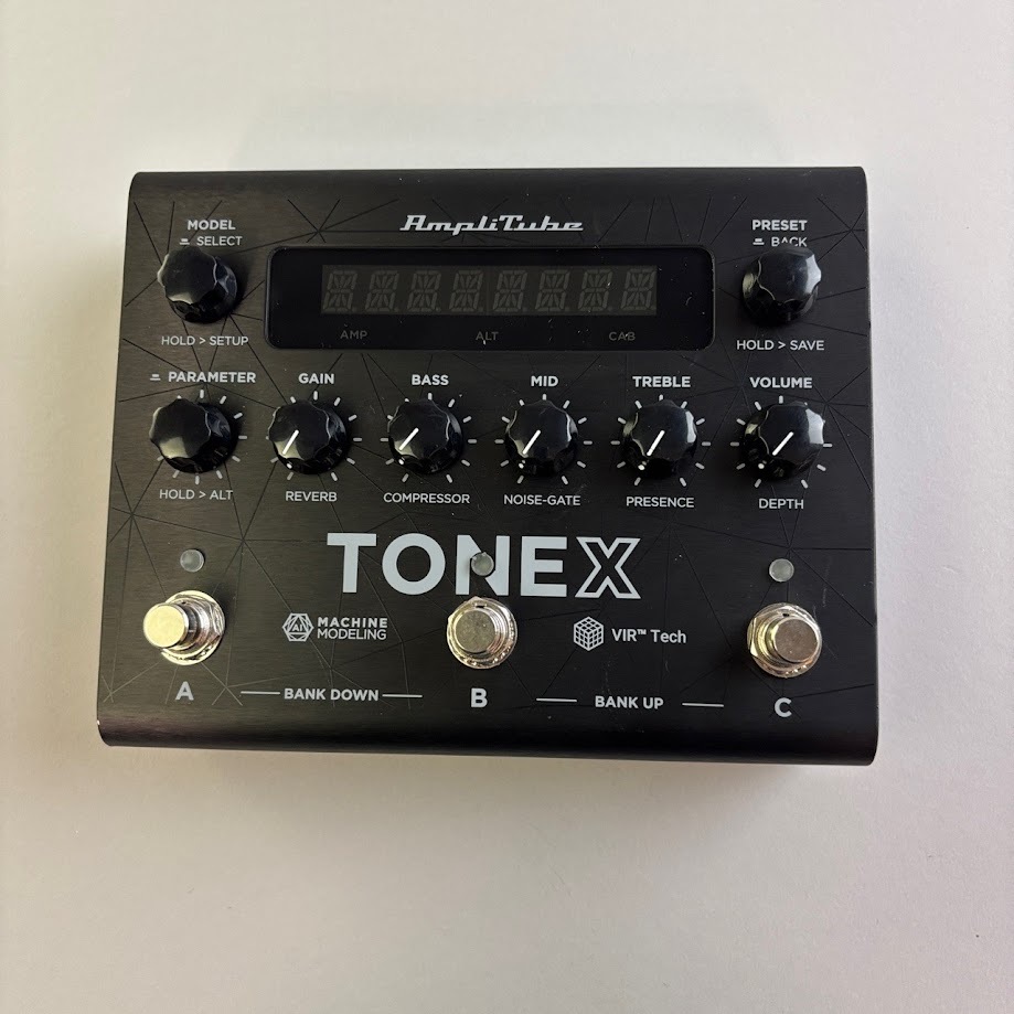 IK Multimedia TONEX PEDAL 新品未使用 TONEX Pedal - IK Multimedia | Hookup, Inc.