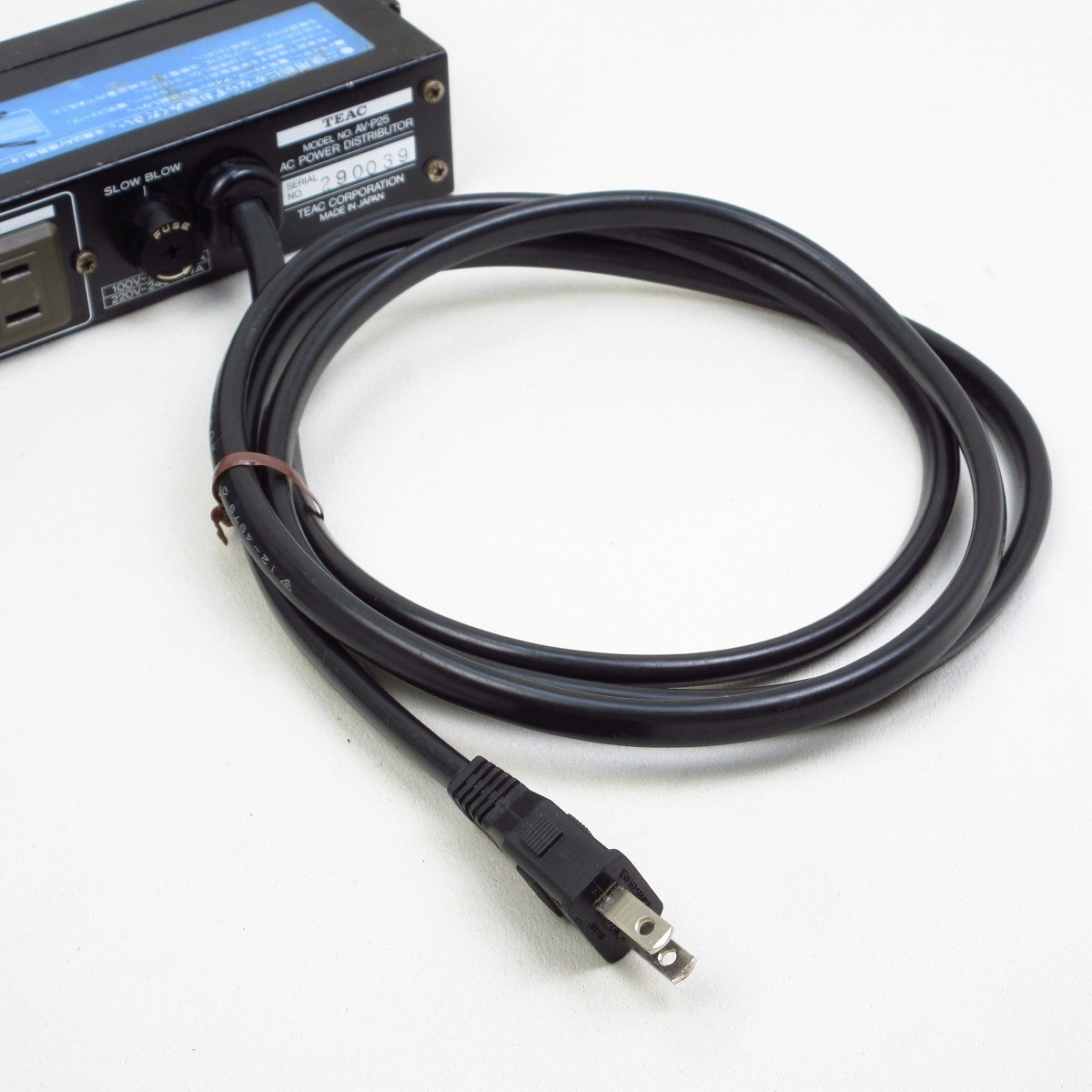 TEAC パワーディストリビューター AV-P25 AV-P15セット TEAC AV-P25 パワーディストリビューター 【横浜店】（中古