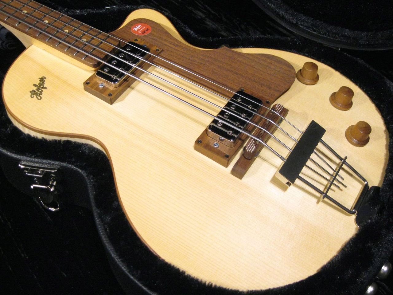 Hofner Premium Series H500/2-HGL-0 Club Bass Green Line（中古