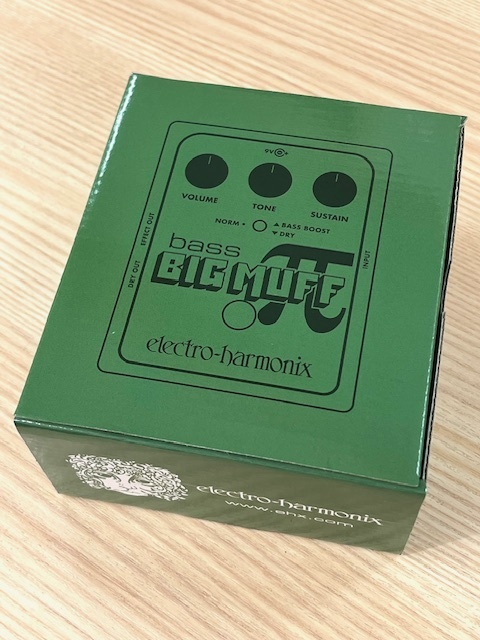 Electro-Harmonix Bass Big Muff 本体＋箱 Electro-Harmonix BASS BIG MUFF PI（新品特価）［デジマートSALE