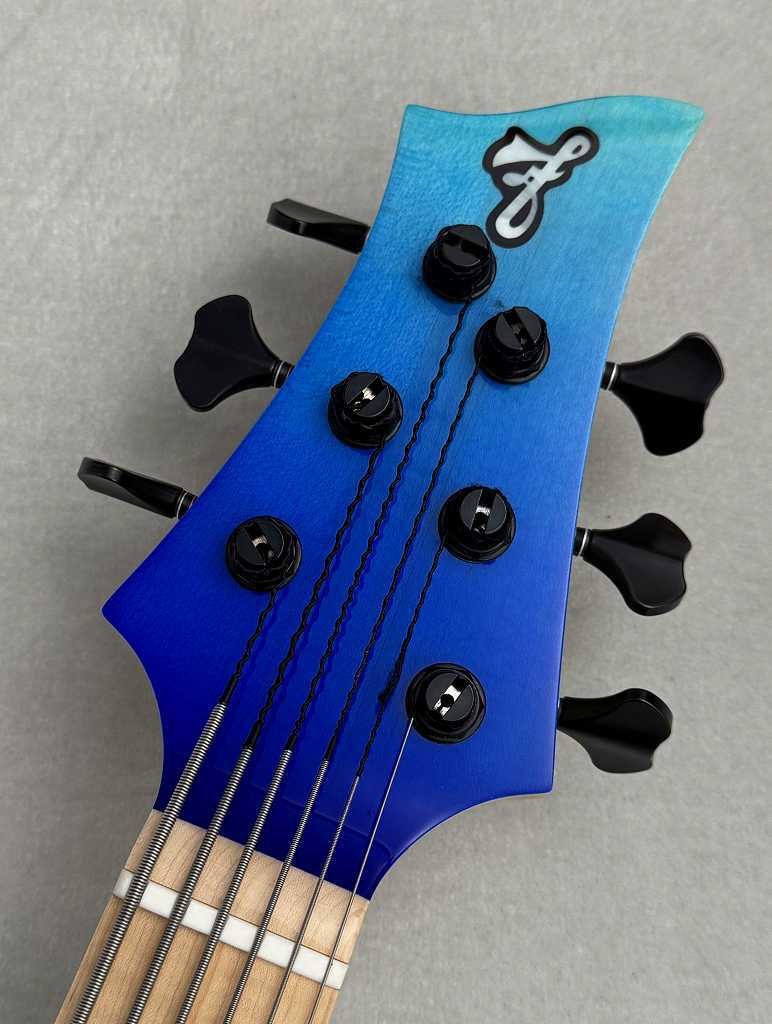 中古】 エレキベース MUSIC MAN STINGRAY XV 日本製 4st BK