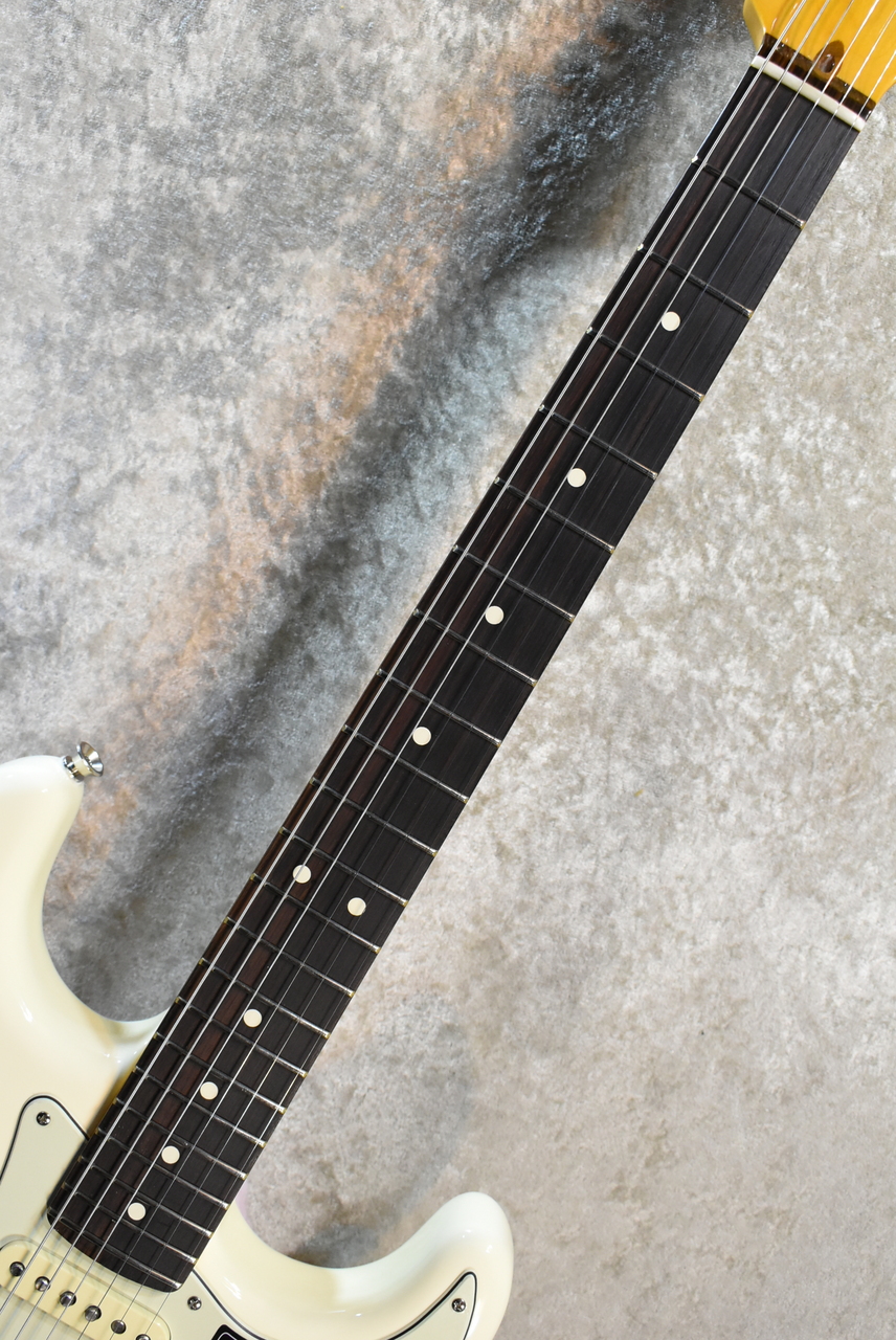 Fender AMERICAN PROFESSIONAL II STRATOCASTER HSS MOD Olympic White