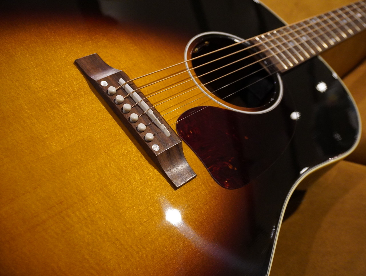 Gibson J-45 STANDARD Vintage Sunburst（新品）【楽器検索デジマート】