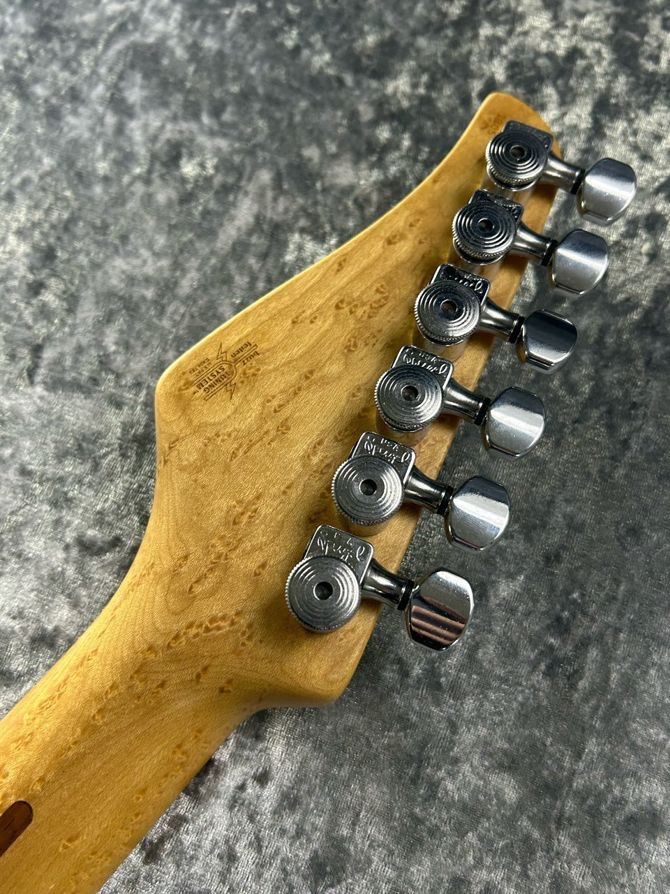 Suhr 【キルトトップ!】Suhr Standard Trans Turquoise【2001年製