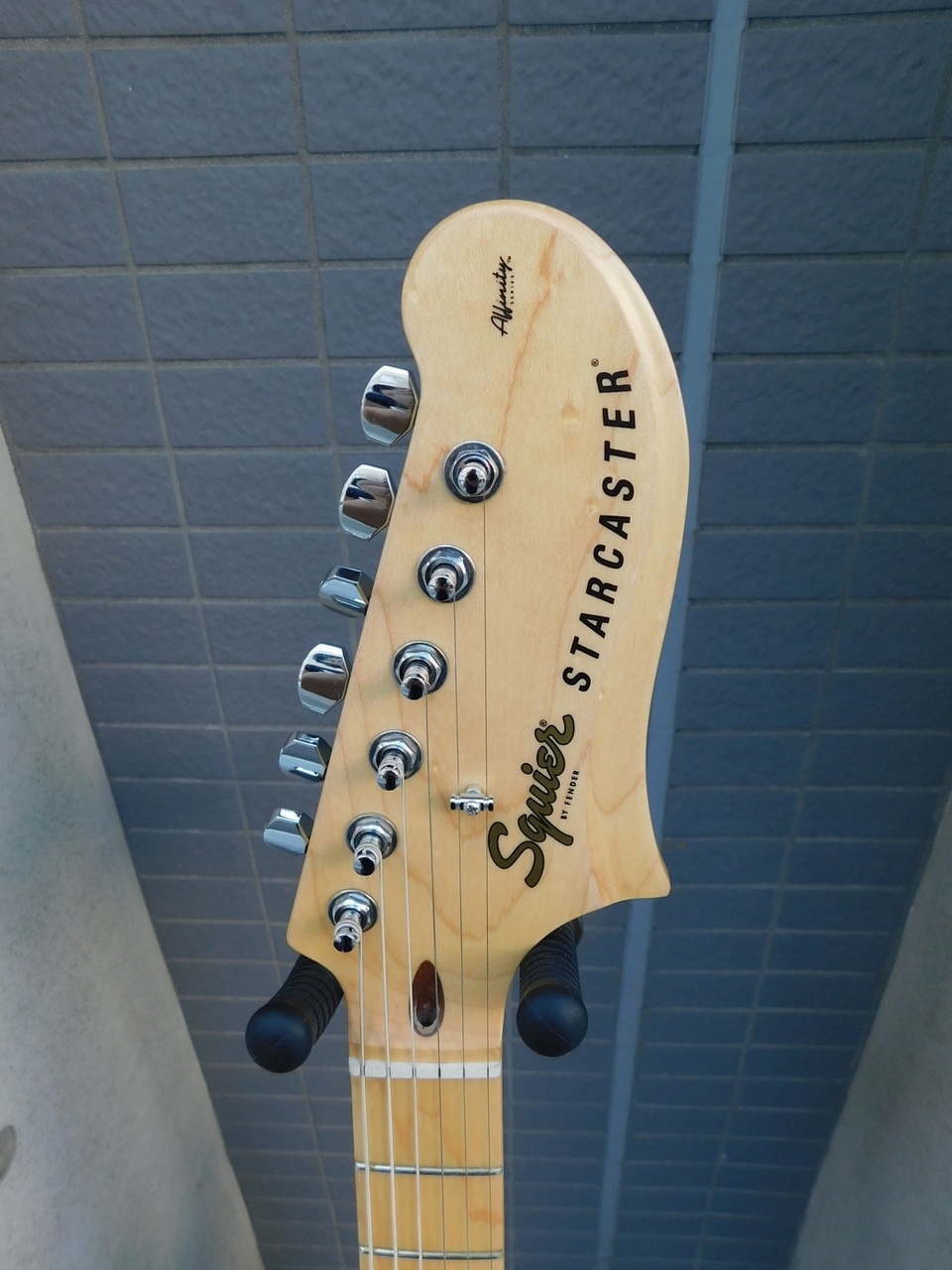 Squier by Fender Affinity Starcaster スターキャスター