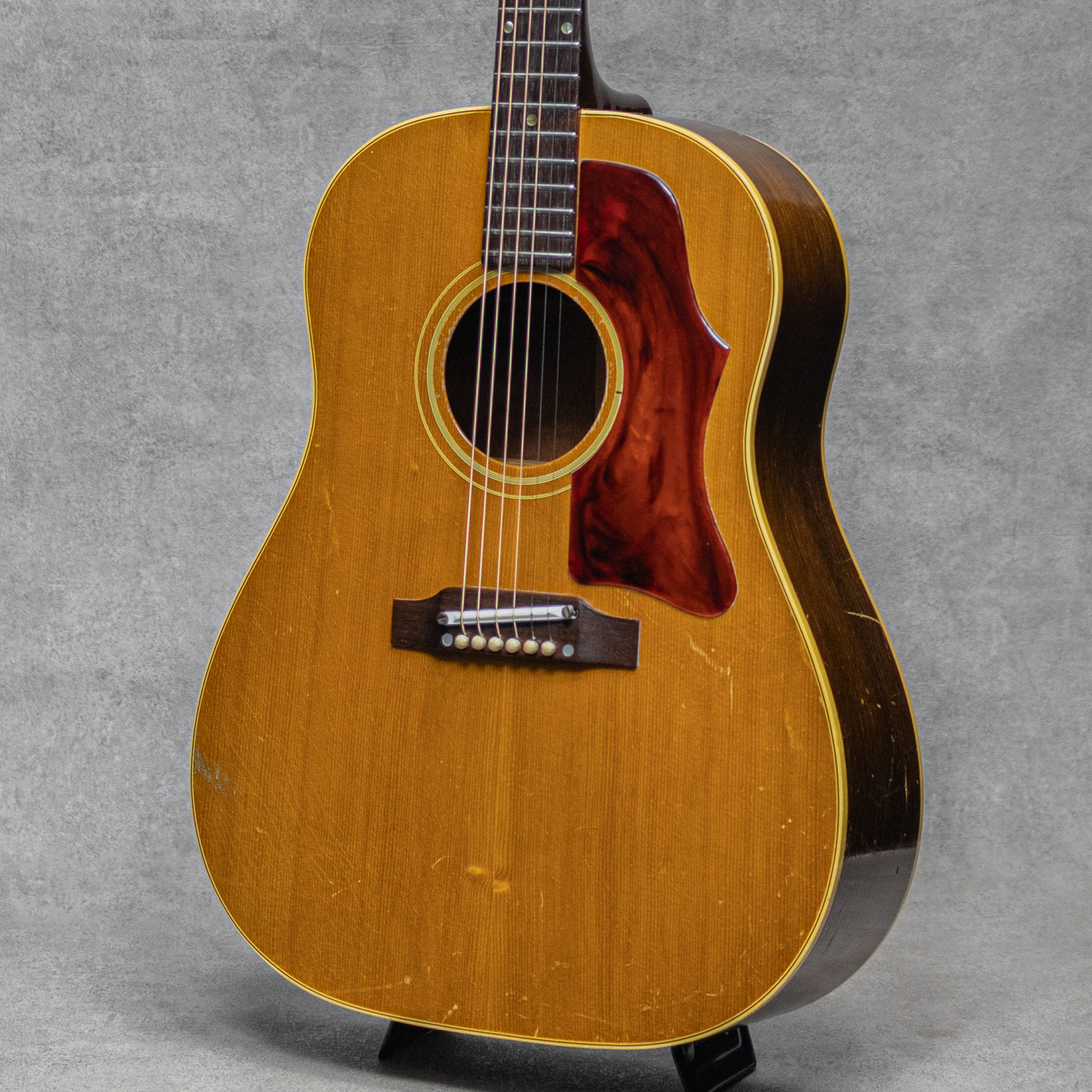 Gibson J-50 1965年製 レギュラーネック 美品　ビンテージ Gibson J-50 1965年製 レギュラーネック 美品ビンテージ