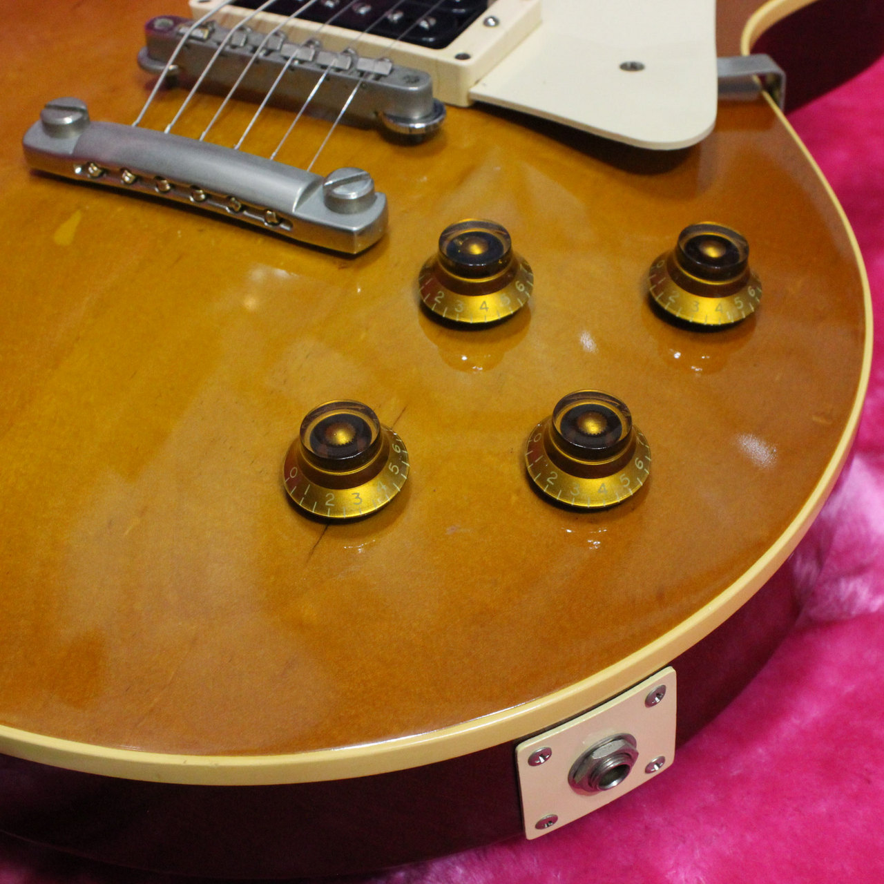 Gibson Les Paul STANDARD Conversion SunBurst 1968年製です ...