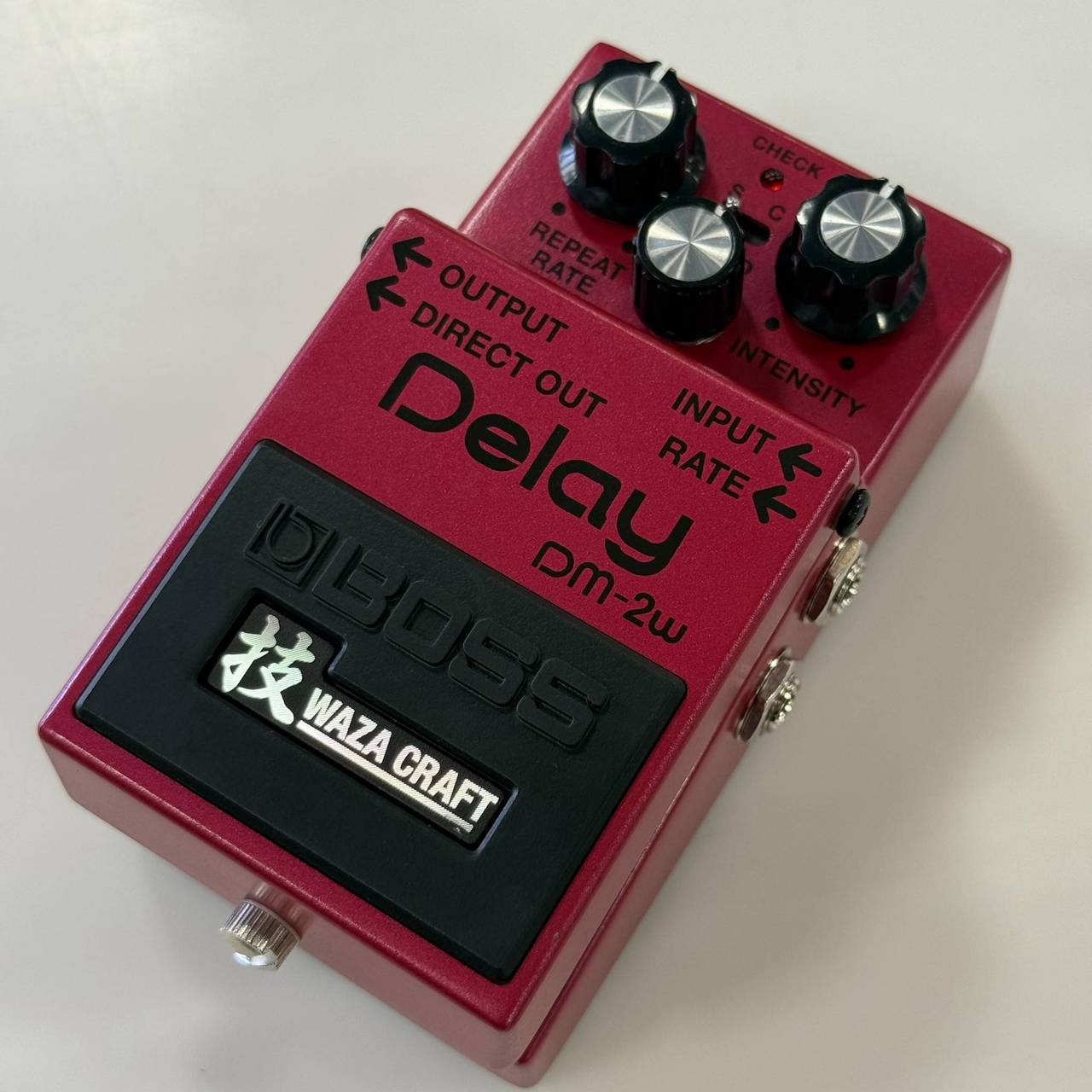 BOSS DM-2W （J） アナログディレイ エフェクター 【銀ネジ】 【Made