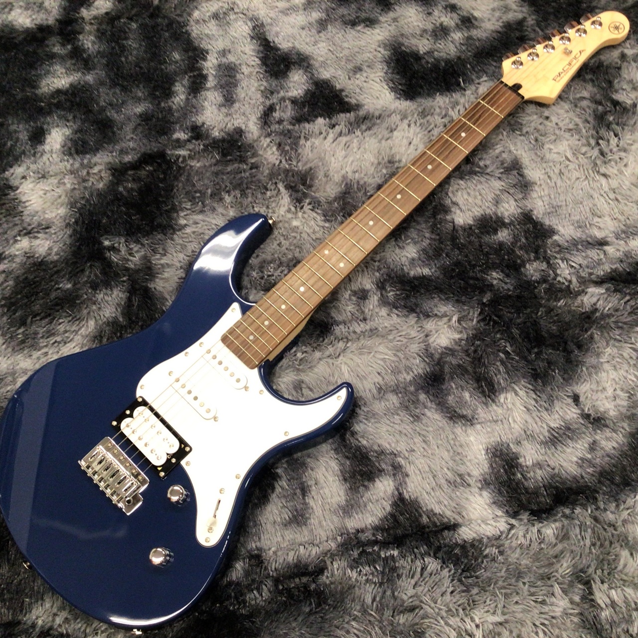 YAMAHA PACIFICA112V UTB(ユナイテッドブルー)（新品/送料無料）【楽器