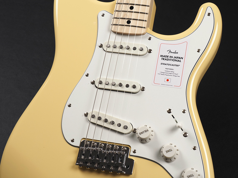 Fender Made in Japan Traditional 70s Stratocaster Maple