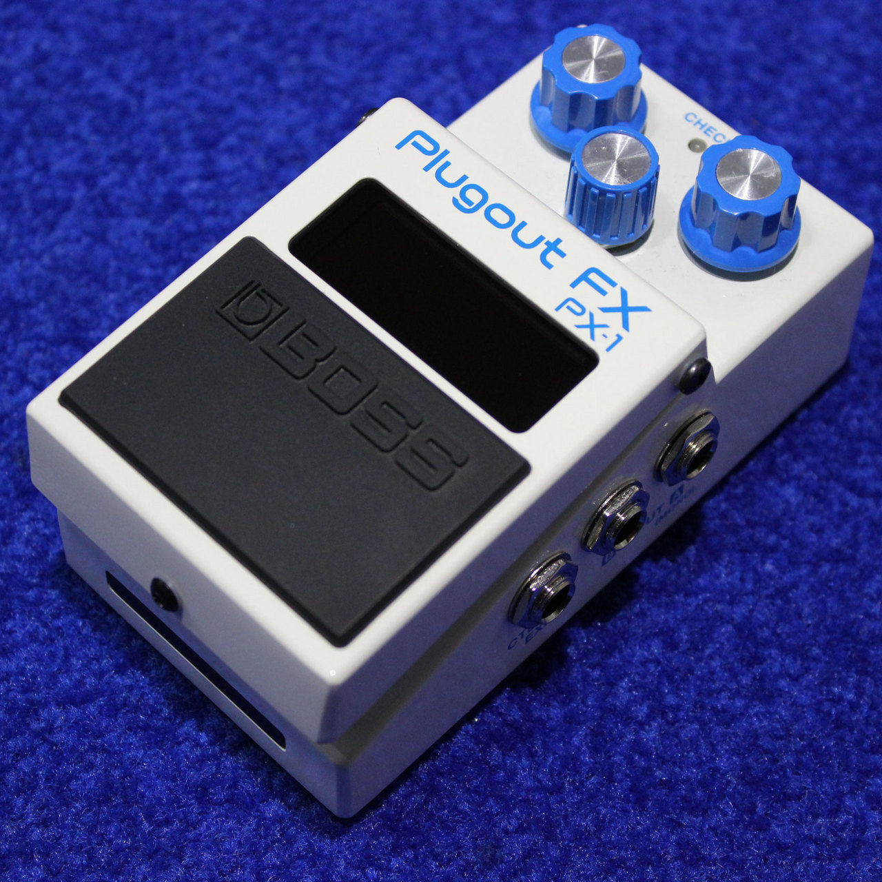 BOSS PX-1 Plugout FX　新品未使用品　おまけ付き BOSSより、歴史的なコンパクト・ペダル・シリーズのサウンドを体験