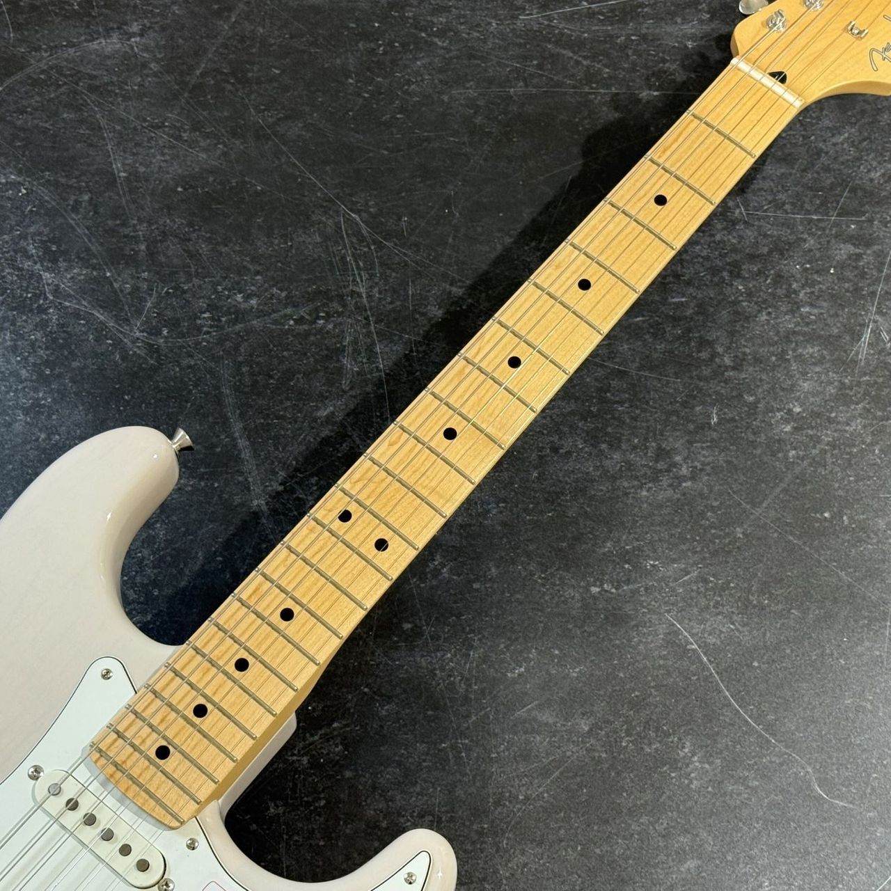 Fender日本製 Stratocaster カスタム多数　ハードケース　送料込 Fender Japan Custom Edition