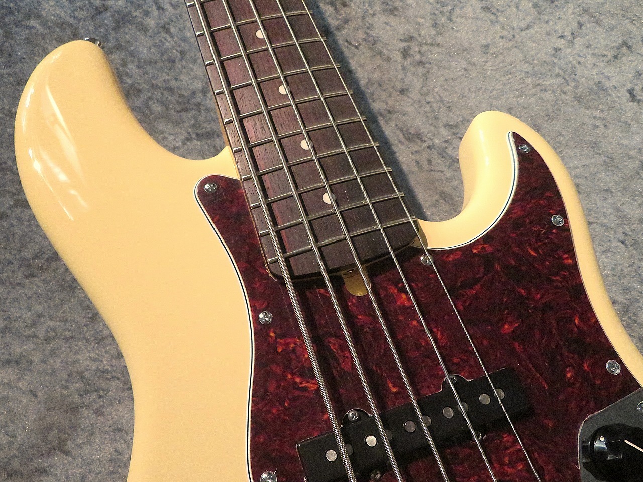 Provision VJB5 Deluxe 5弦 エレキベース Provision VJB5 Deluxe