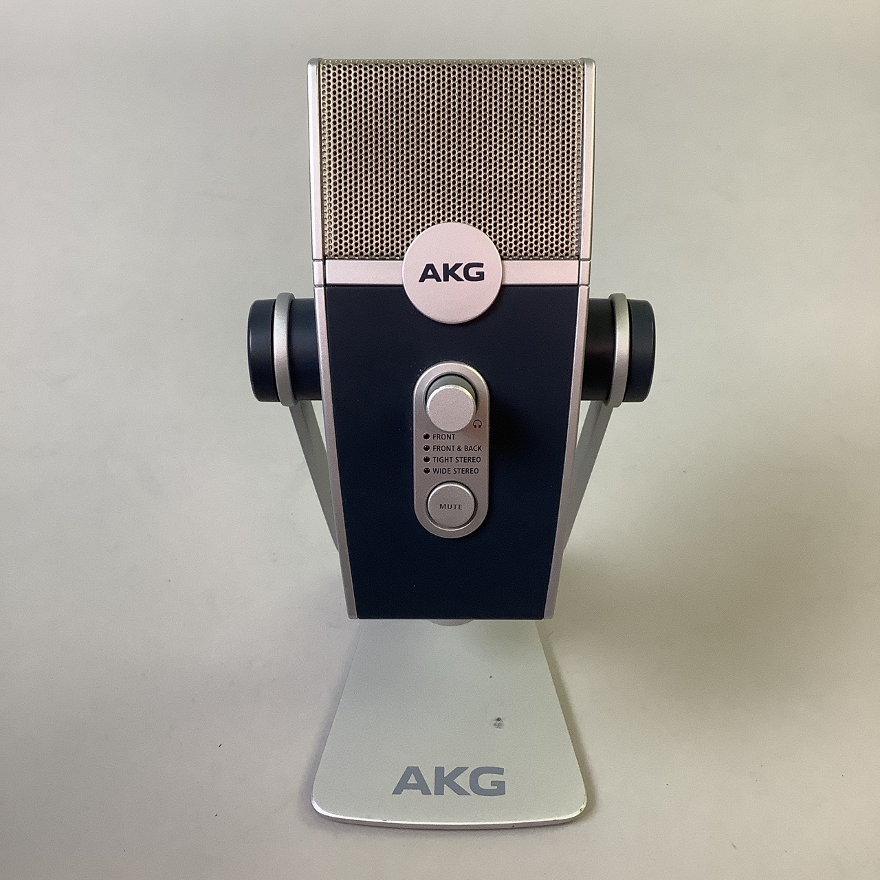 AKG Lyra-Y3