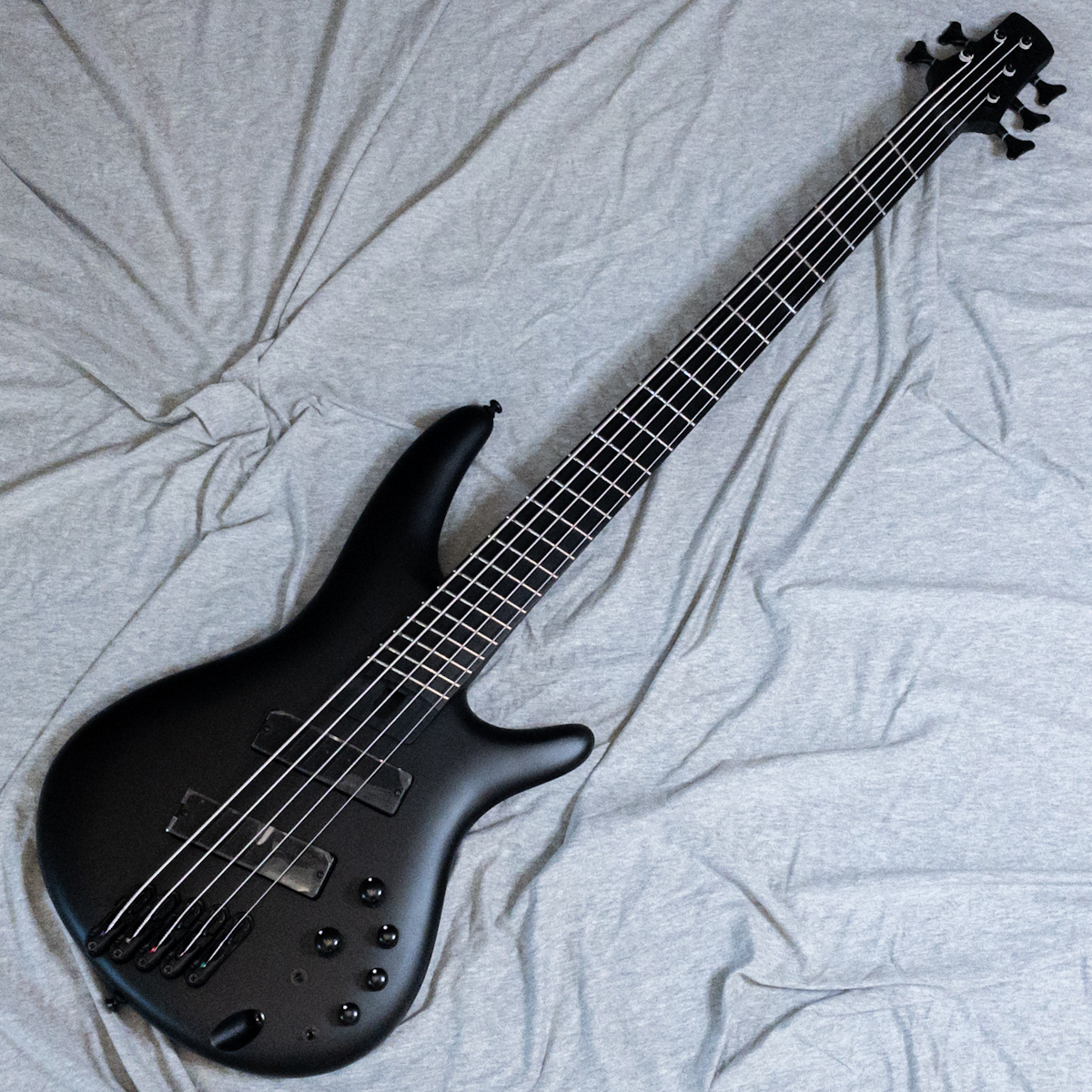 Ibanez SRMS625EX BKF (Black Flat)（新品特価）【楽器検索デジマート】
