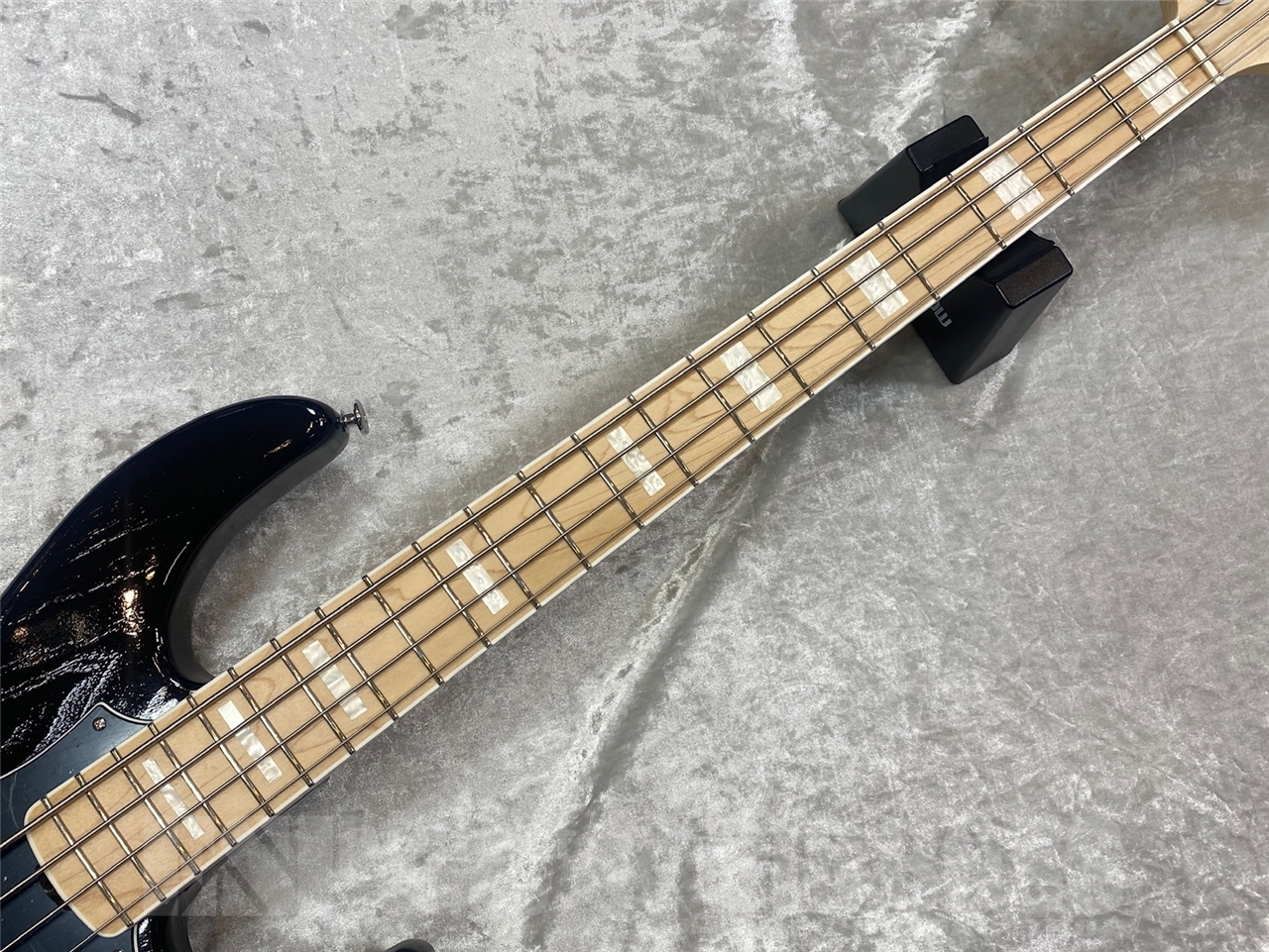 ベース EDWARDS E-AMAZE-AS-4/M (Solid Black) ESP EDWARDS E-AMAZE-AS-4/M Solid Black エドワーズ エレキ・ベース