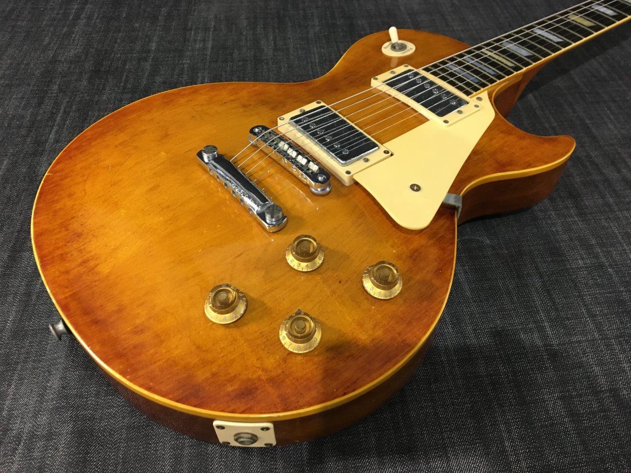 Greco Les Paulタイプ Standard エレキギター Greco EG500B 1978 Les Paul Standard Type - Geek IN Box