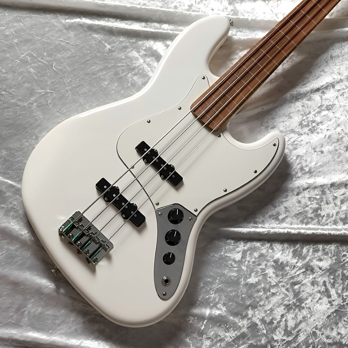 Fender Player Jazz Bass Fretless Polar White ジャズベース 