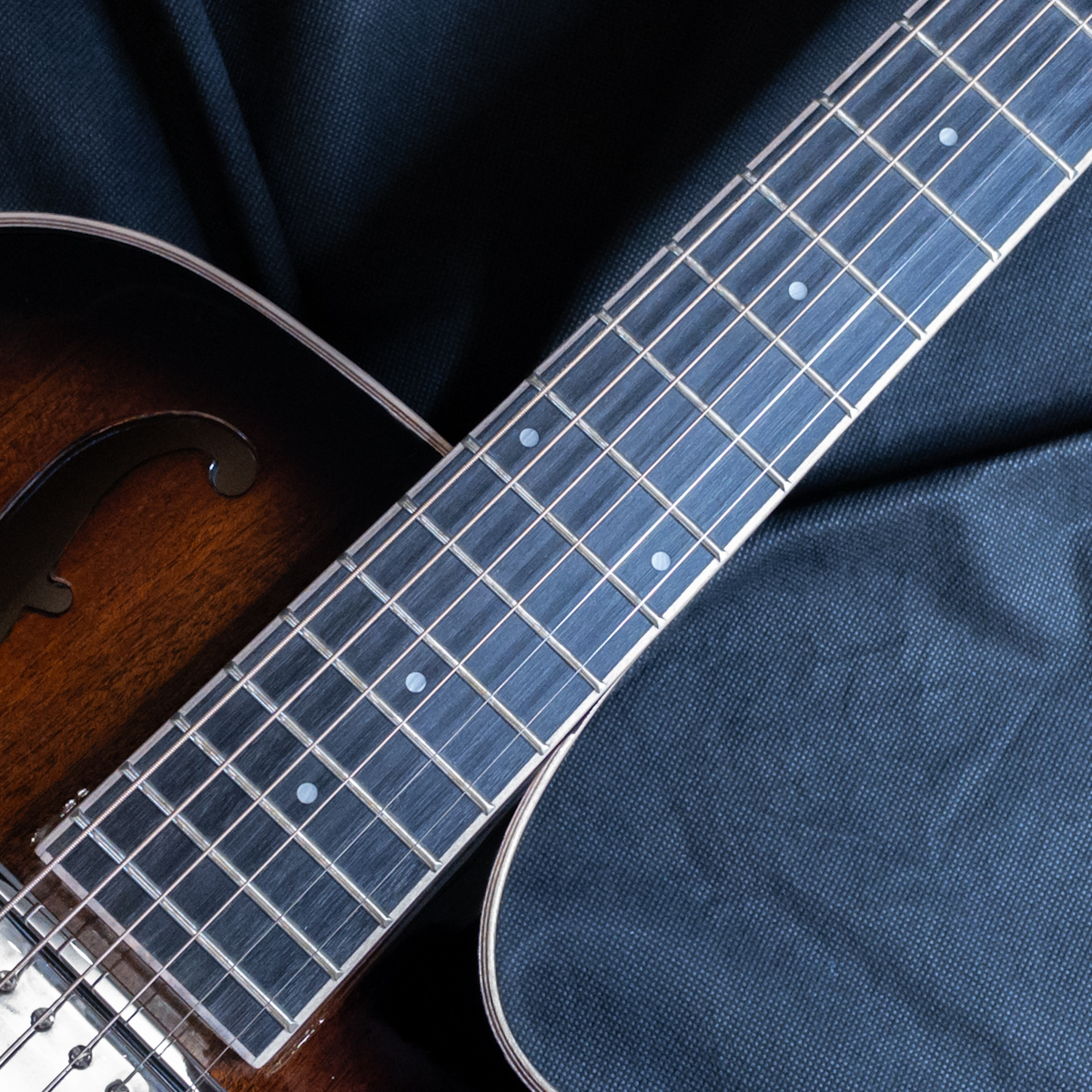 ARIA ARG-700 BRB(Brown Burst)（新品）【楽器検索デジマート】