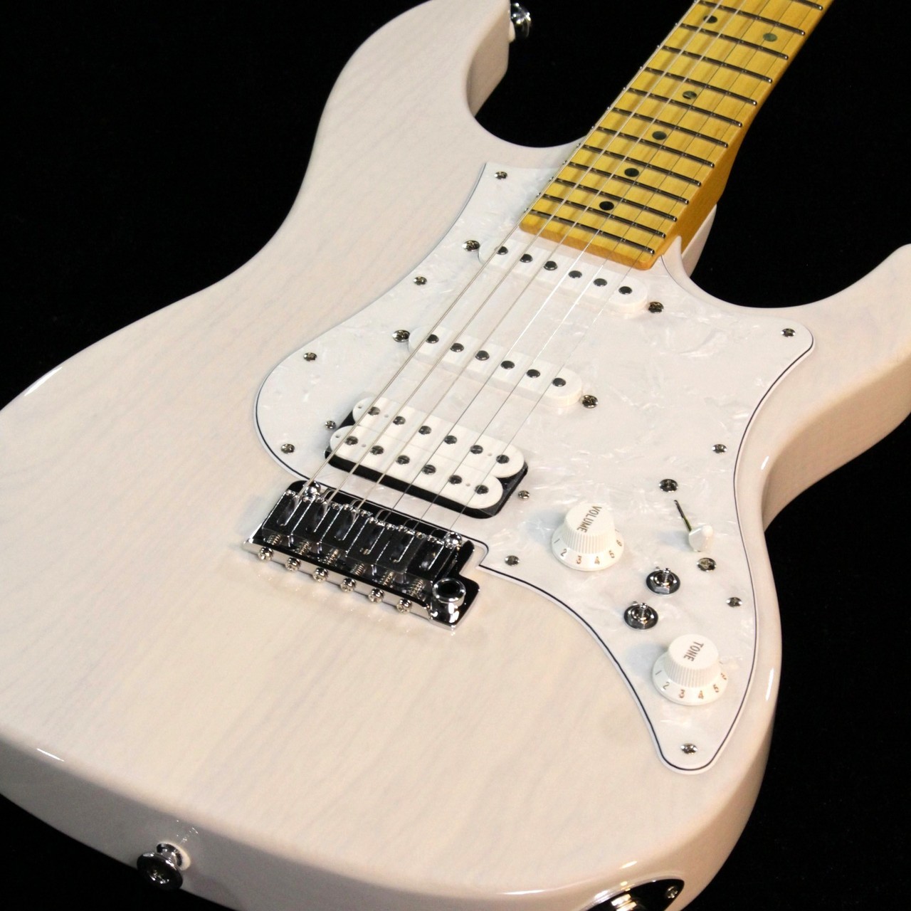 FUJIGEN(FGN) 【モダンハイエンド】EOS3-ASH-M White Blonde #A260021