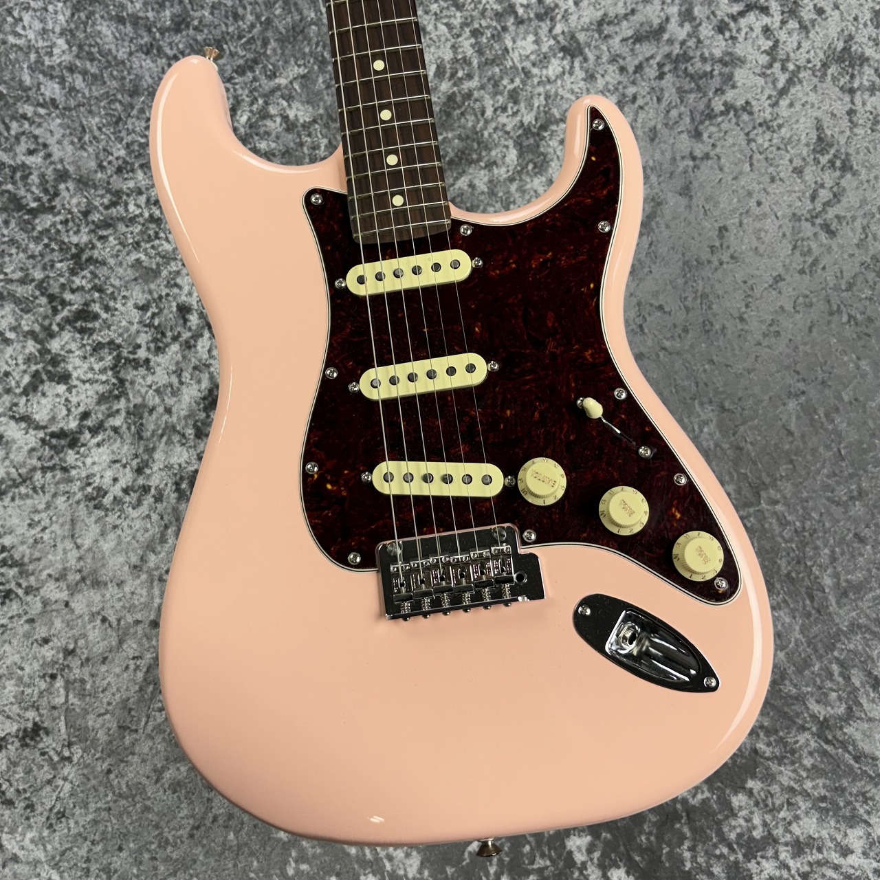 Fender Limited Edition Player II Stratocaster ~Shell Pink