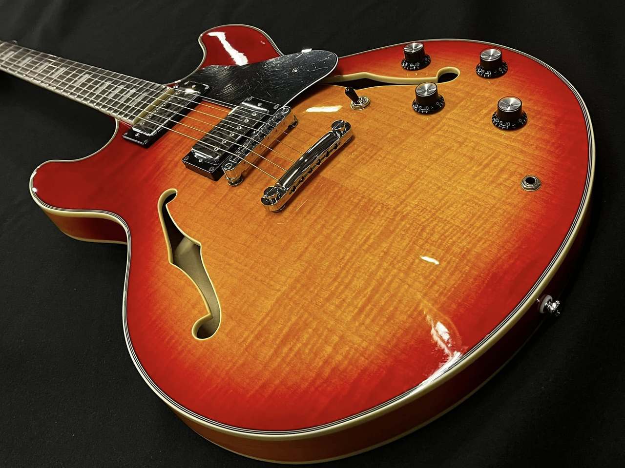 Sire Larry Carlton H7 CS (Cherry Sunburst)（新品/送料無料）【楽器
