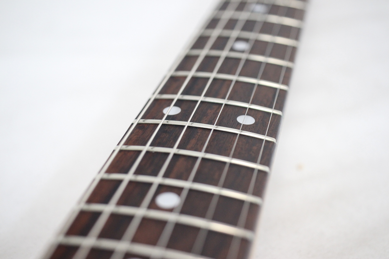 Squier by Fender SST-33（中古）【楽器検索デジマート】