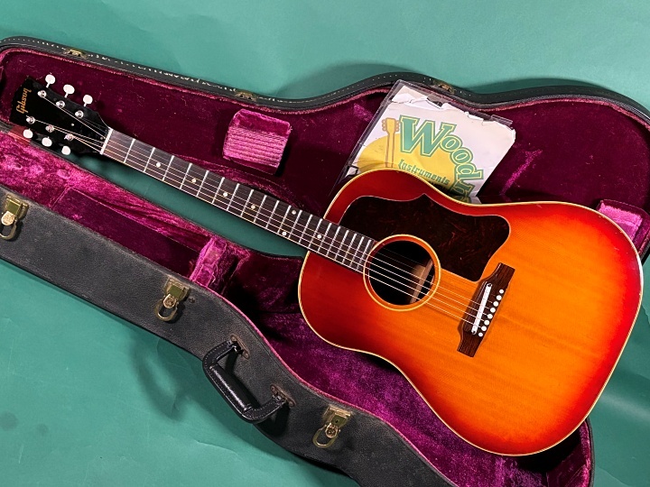 【希少価値あり】Gibson CS J-45 Carlos PU 希少価値あり】Gibson CS J-45 Carlos PU 希少価値あり】Gibson CS J-45