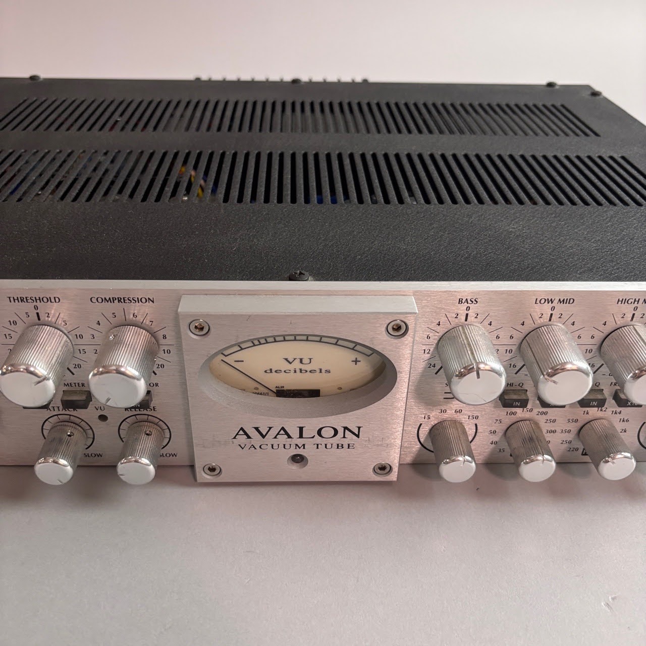 山*進様 Avalon VT-737SP 真空管プリアンプ　美品 AVALON DESIGN ( アバロンデザイン ) VT-737SP SILVER 送料無料