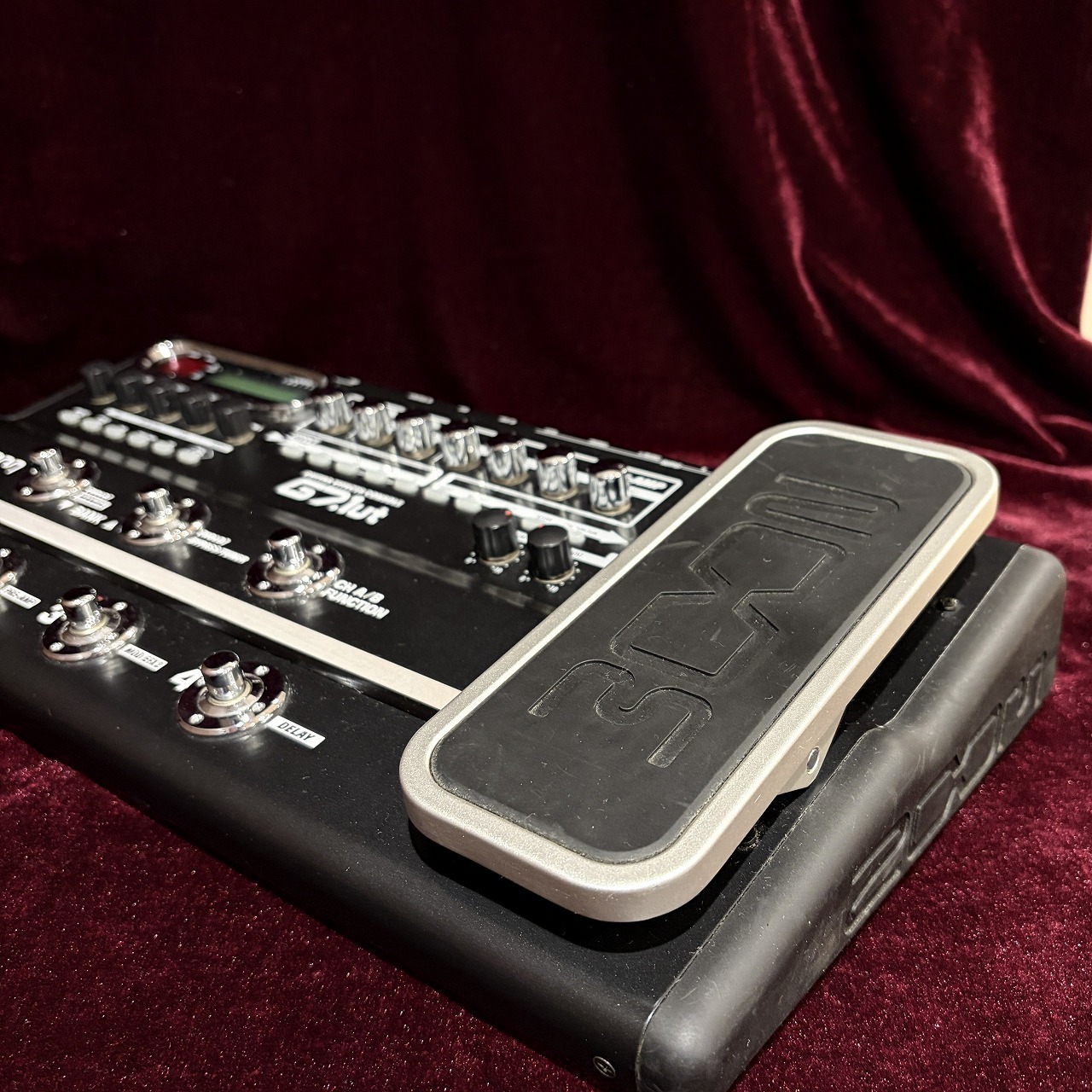 ギター ZOOM G7.1ut Amazon | ZOOM ギターエフェクツコンソール G7.1ut | ディストーション