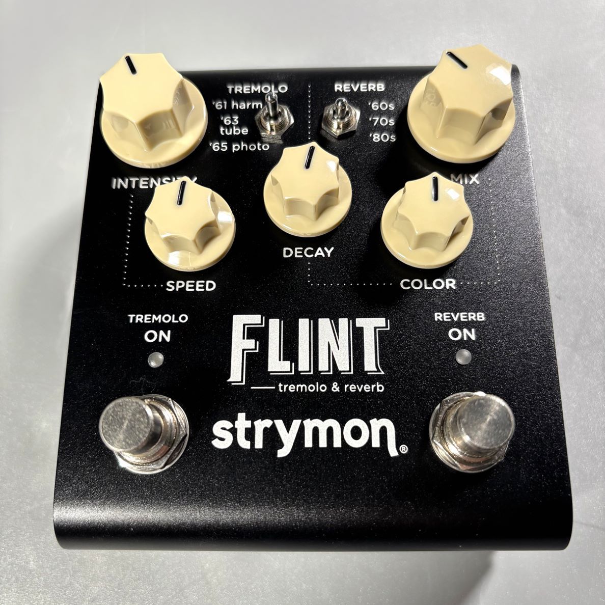 strymon 【貴重なアダプタ付き個体♪】FLINT V2 コンパクト