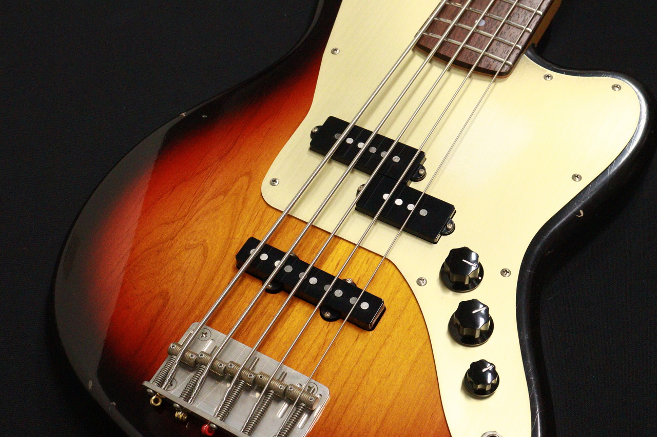 ベース Black Smoker TRAD MASTER BETA-JMB5 MISA Electric Bass Guitar Black Smoker TM Beta JMB5 Misa Sunburst Maple