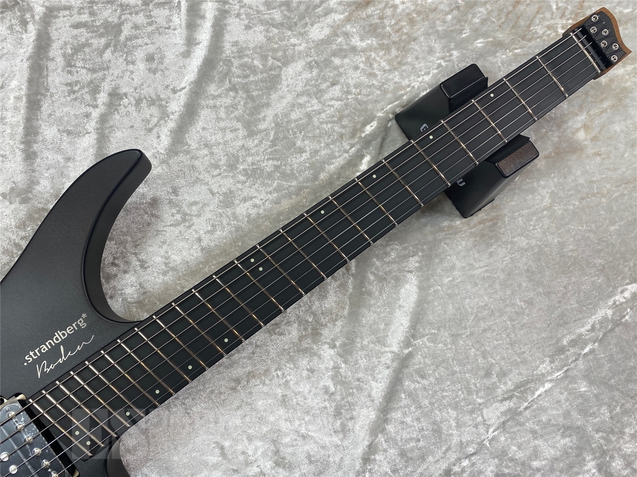 strandberg Boden Metal NX6 Tremolo 【Black Granite】（新品/送料