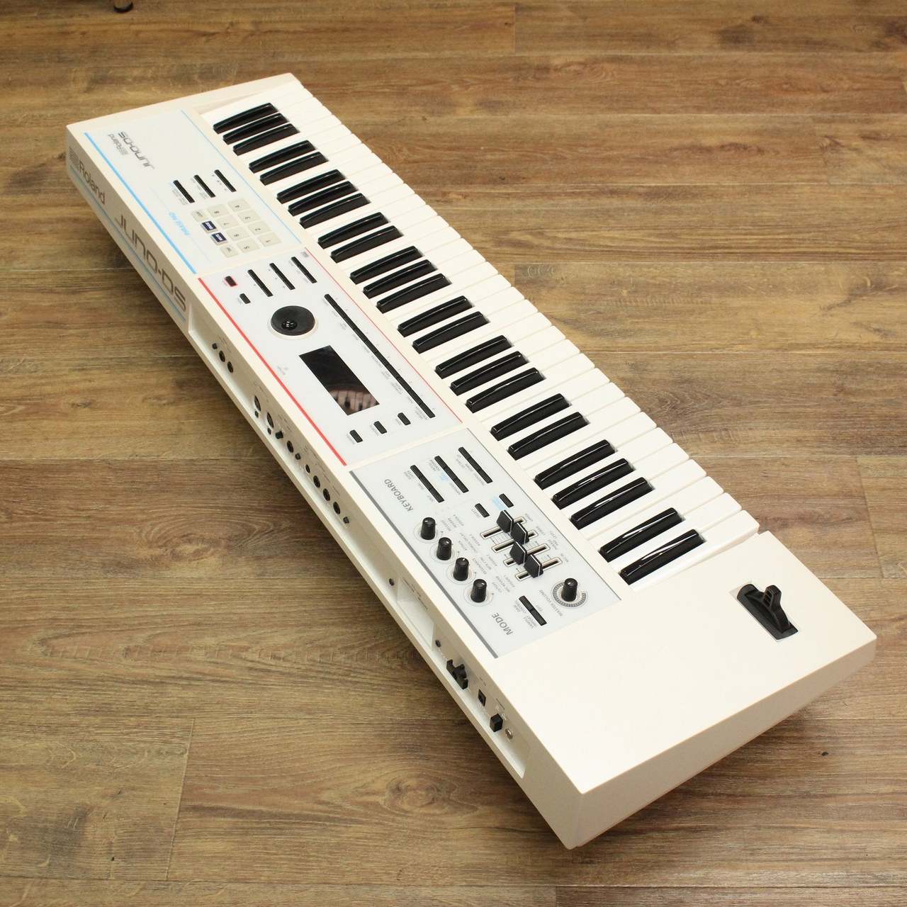 Roland JUNO-DS61W 【キーボードマート新宿】【新宿店】(中古/送料 Roland JUNO-DS61W 【キーボードマート新宿】【新宿店】(中古/送料
