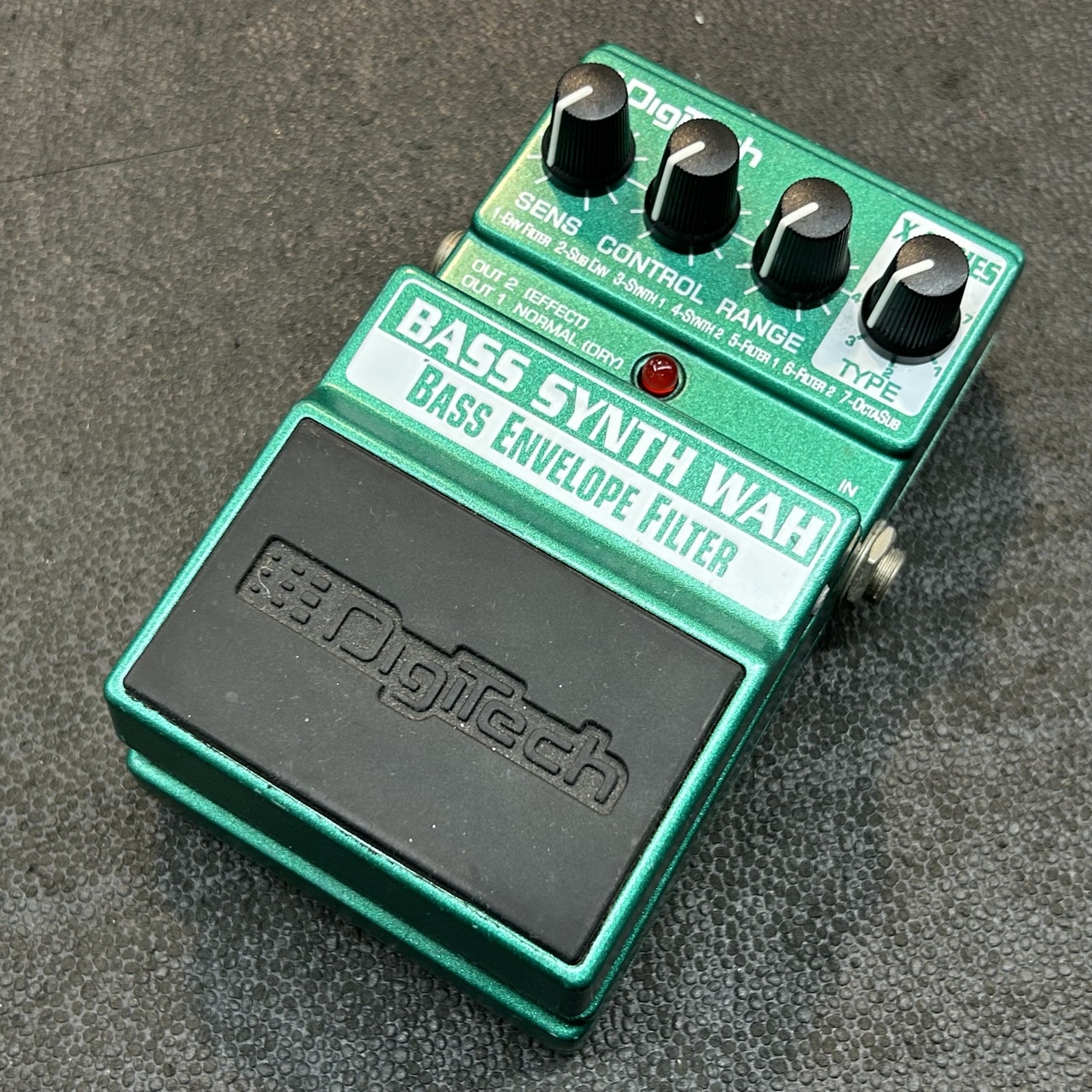 ベース digitech BASS SYNTH WAH Amazon | 【国内正規輸入品】】DIGITECH デジテック ベース用