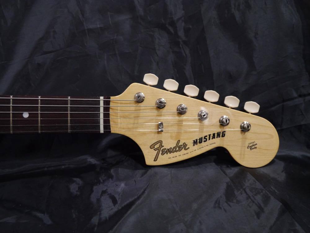 Fender Made in Japan Traditional II 60s Mustang Rosewood