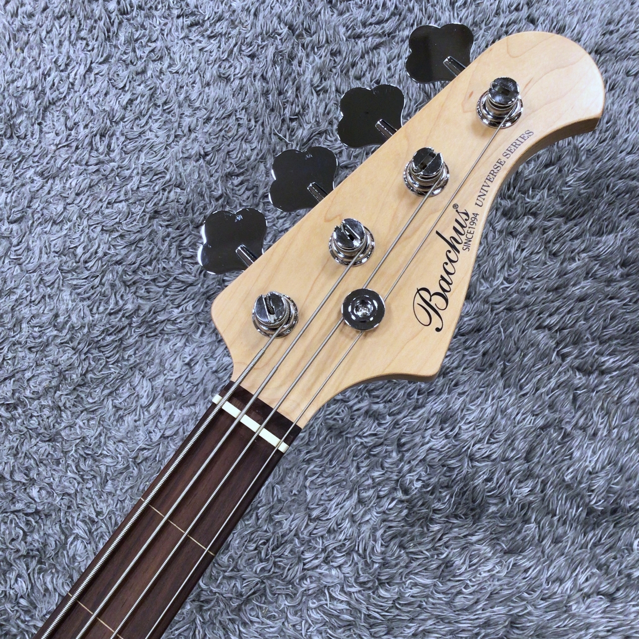 Bacchus BJB-1R-FL 3TS (3-Tone Sunburst) -Univers Series
